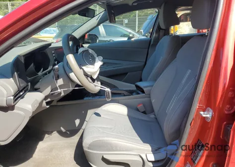 2021 Hyundai Elantra Sel from USA, damaged, VIN 5NPLM4AG6MH029628